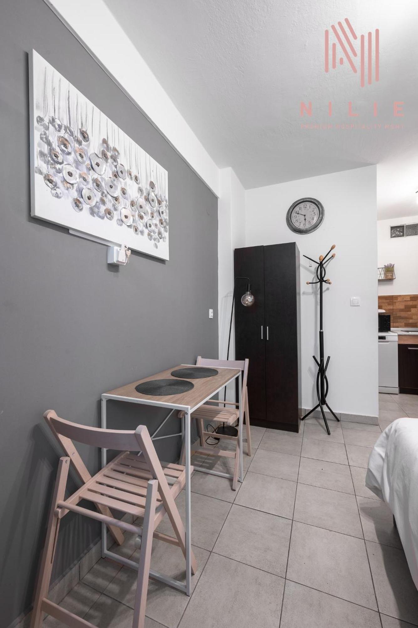 Iris Studio Center Thessalonique Extérieur photo